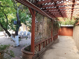 1150 W Santa Clara Ave, Santa Ana, CA 92706