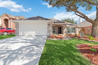 302 Leisure Dr, Stafford, TX 77477