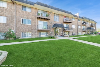215 S Hale St Unit 4B, Addison, IL 60101