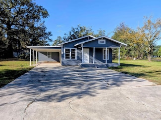 551 N School St, Bearden, AR 71720