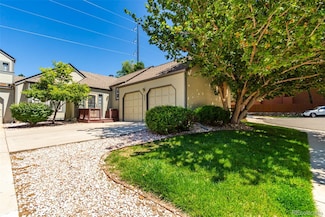 6323 S Grape Ct, Centennial, CO 80121