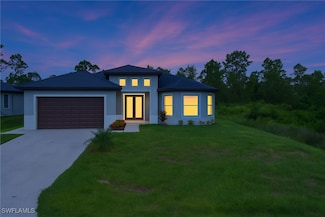 570 Sherwood Ave S, Lehigh Acres, FL 33974