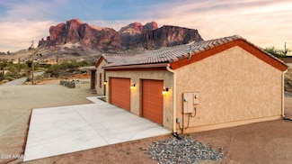 5063 E Reavis St, Apache Junction, AZ 85119
