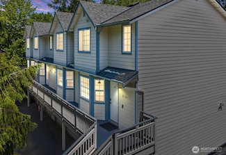 13629 26th Place W Unit B104, Lynnwood, WA 98087