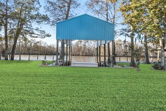 20845 Henry Rd, Killian, LA 70462