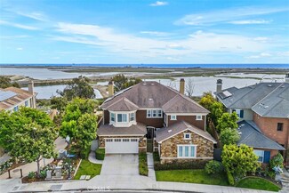 4762 Oceanridge Dr, Huntington Beach, CA 92649