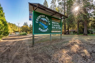 7901 Cave Hwy, Cave Junction, OR 97523