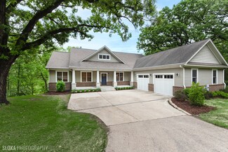 14n559 Sleepy Hollow Rd, Dundee, IL 60118
