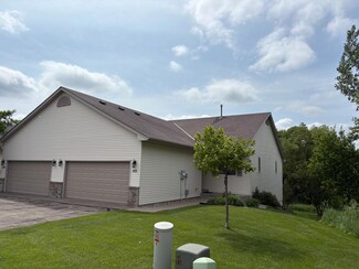 501 Meadow Ln, Young America, MN 55397