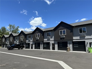 520 1st Ave Unit 9, Chippewa Falls, WI 54729