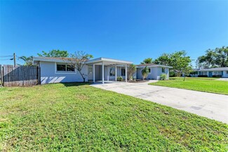 4339 Deerfield Dr, Sarasota, FL 34233