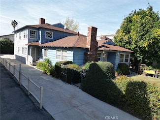 5449 Bellingham Ave, Valley Village, CA 91607
