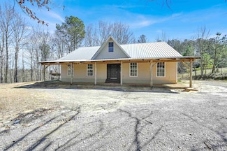 6894 County Road 1082, Vinemont, AL 35179