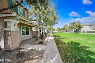 1559 S Longspur Ln, Gilbert, AZ 85296