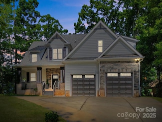 9712 Worley Dr, Charlotte, NC 28215