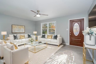 5917 Meadowlark Ln, Raleigh, NC 27610