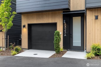 1323 N 185th St Unit A, Shoreline, WA 98133