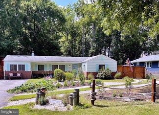 3884 Ponder Dr, Edgewater, MD 21037