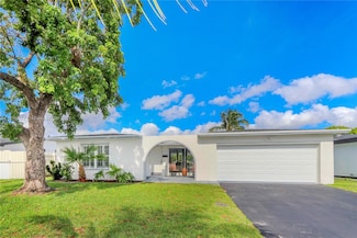 2001 NW 93rd Ln, Sunrise, FL 33322
