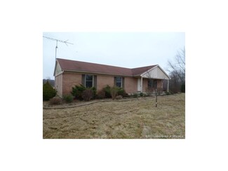 2078 N Shea Rd, Lexington, IN 47138