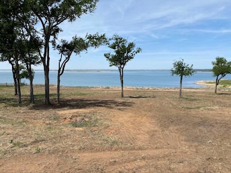 131 Hessie Ave, Burnet, TX 78611