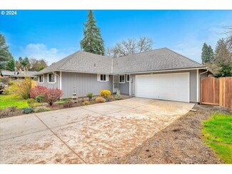 1808 SE Anspach St, Milwaukie, OR 97267