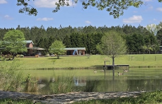 947 Bellhouse Rd, Macon, GA 31217