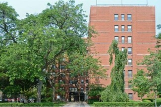 4900 N Marine Dr Unit 211, Chicago, IL 60640