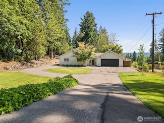 9814 36th St E, Edgewood, WA 98371