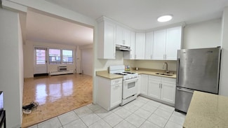 160-10 89th Ave Unit 9A, Jamaica, NY 11432