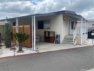 38 Elm Viaduct, Anaheim, CA 92801