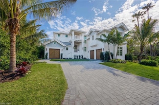 3295 Gordon Dr, Naples, FL 34102