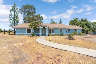 17101 La Canada Rd, Madera, CA 93636