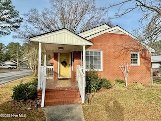 600 Church St, Scotland Neck, NC 27874