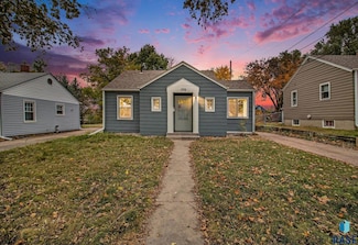 1718 W 11th St, Sioux Falls, SD 57104
