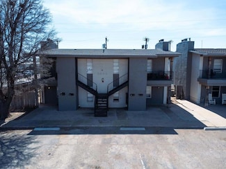 3302 Salisbury Ave, Lubbock, TX 79410