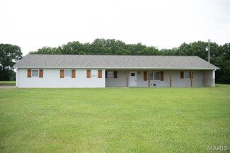 3725 Homeyer Rd, Owensville, MO 65066