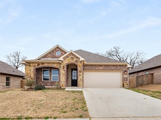 964 Ben Dr, Springtown, TX 76082