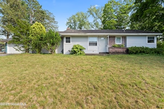 6262 Johnston Rd, Albany, NY 12203