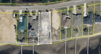 6747 Tidewater Dr, Navarre, FL 32566