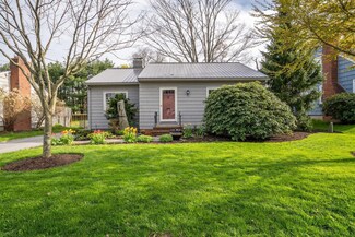 93 Vannah Ave, Portland, ME 04103