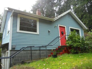 3515 NW 18th St, Bremerton, WA 98312