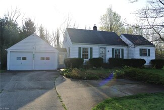 18321 E River Rd, Columbia Station, OH 44028