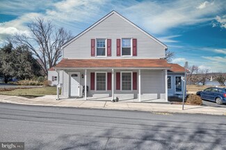 36 Lemon St, Wrightsville, PA 17368