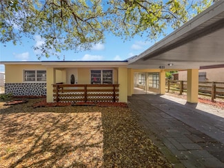 411 Thomas Ave, Frostproof, FL 33843