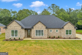 70 River Ridge Dr, Hawkinsville, GA 31036