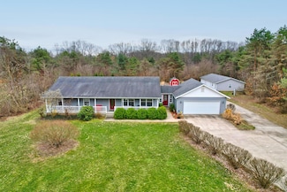 2688 White St, Niles, MI 49120
