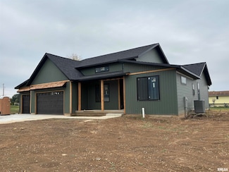 1819 Zara Trace, Clinton, IA 52732