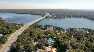 2450 Duncan Dr, Niceville, FL 32578
