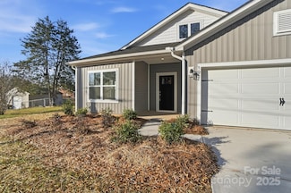 197 Dale Dr Unit 1, Cherryville, NC 28021